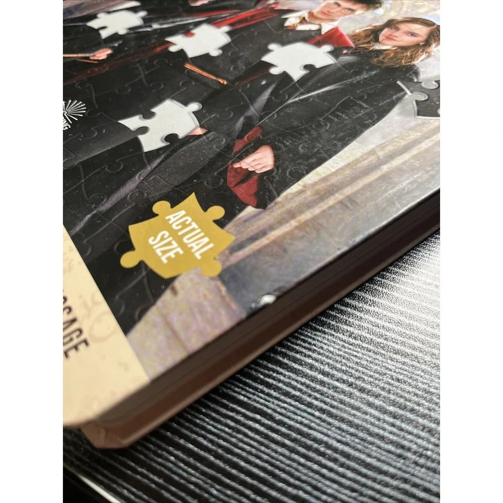 Harry Potter Jigsaw Puzzle Book Hardcover –‎ Very Good Condition